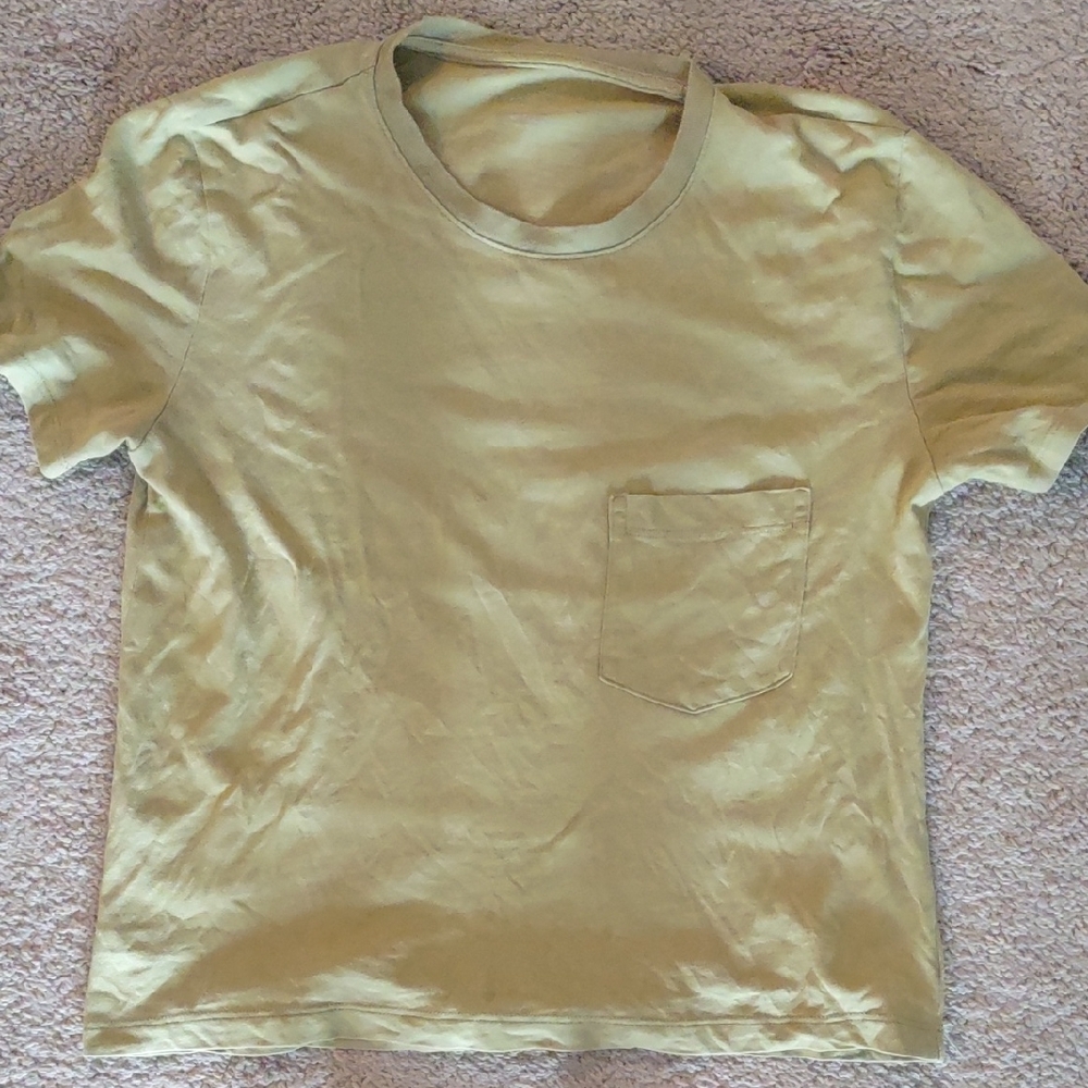 Everlane Light Yellow Short Sleeve Tee
